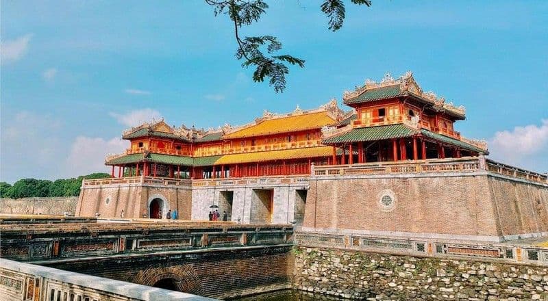 Tour Ngắm Cảnh Ban Ngày Huế