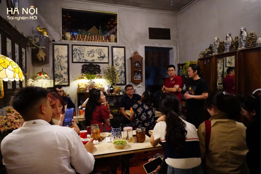 dao-dem-ha-noi (6).webp