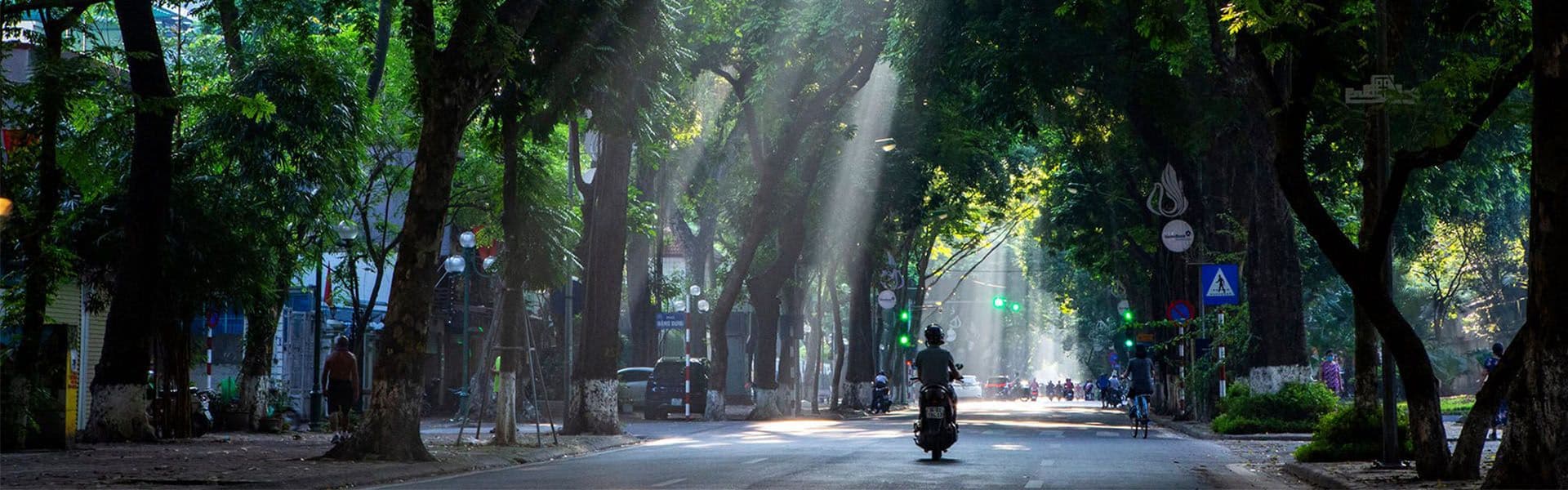 16 top rate places in Ha Noi